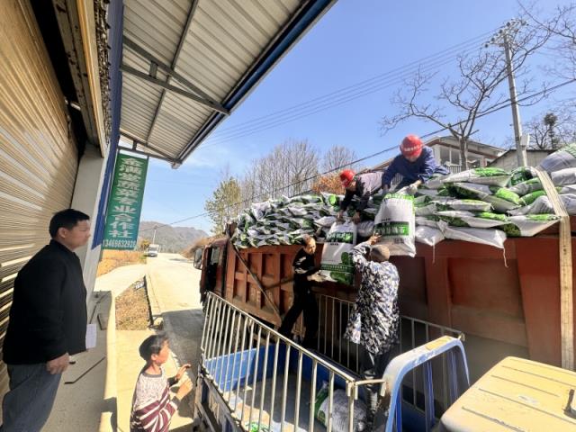 头条！香烟批发货源正品！“花红柳绿”-府田香烟