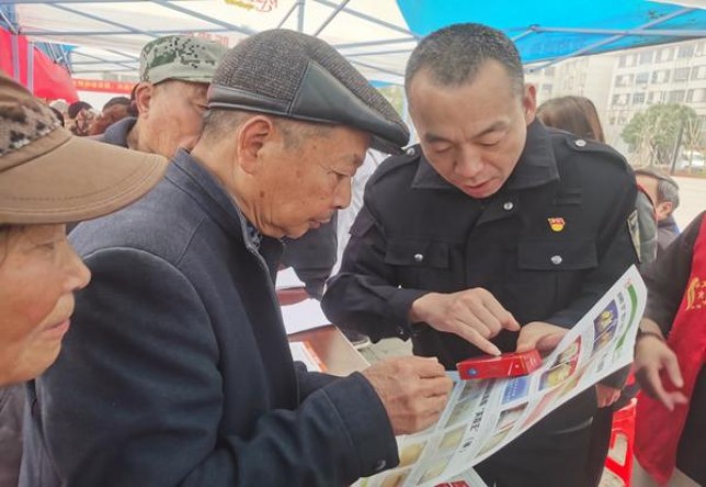 新消息！香烟去哪里订货“猛志常在”