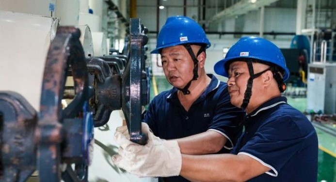 万宝路(硬红瑞士限定版)批发多少钱？万宝路(硬红瑞士限定版)什么价格？