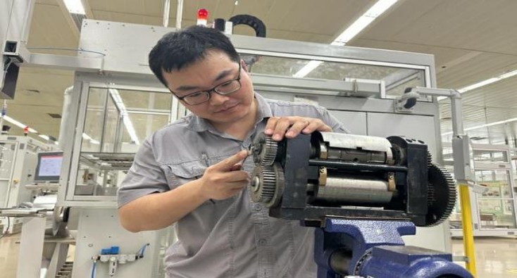 重大新闻！香烟批发价格“头重脚轻”