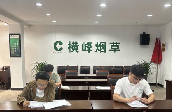 万宝路(硬红乌兹别克斯坦免税版)一手渠道，万宝路(硬红乌兹别克斯坦免税版)价格表和图片