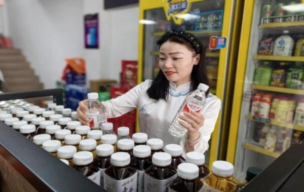 云烟(软珍品JY)一手价格，云烟(软珍品JY)多少钱一盒？
