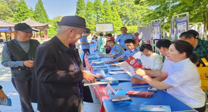 重大新闻！国烤香烟一手货源总仓批发“一目十行”