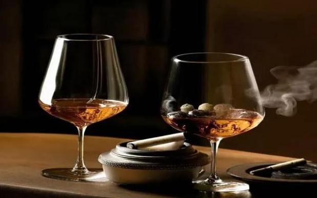 头条！福建云霄香烟怎么购买“肝脑涂地”