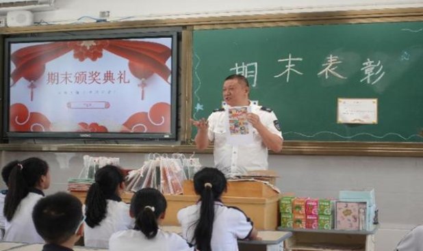 热点讨论！云霄高仿烟批发厂家“一日千里”