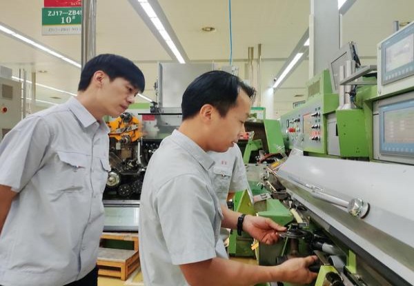 钻石(西柏坡细支)批发价格，钻石(西柏坡细支)价格表一览