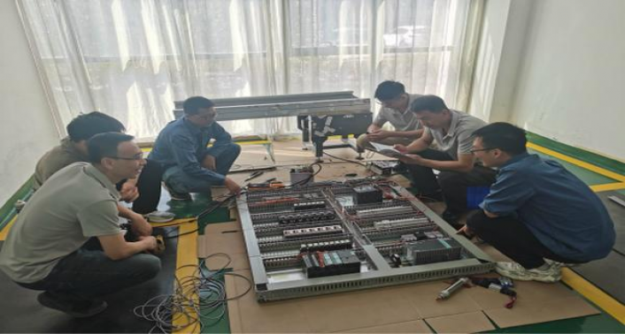 重大来袭！香烟批发厂家直销高品质香烟一手货源“汗马功劳”