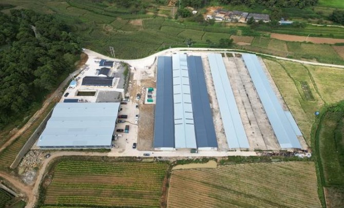 揭秘！玉溪硬小庄园香烟的批发奥秘