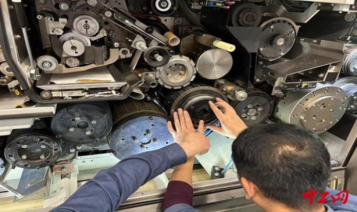 红双喜吉祥龙凤什么价格？红双喜吉祥龙凤多少钱一盒？