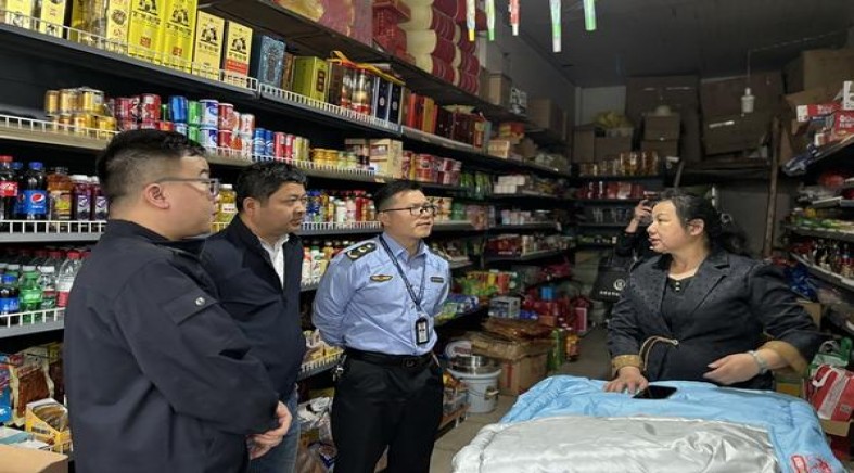 重点通报！日上免税店万宝路香烟图片“狼吞虎咽”