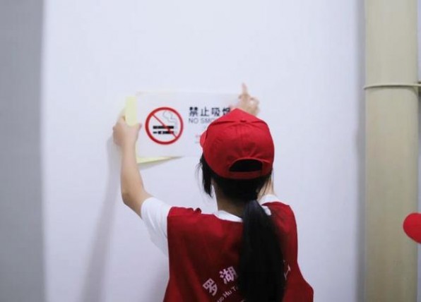 黄鹤楼硬攀登多少钱一包2024？黄鹤楼硬攀登价格表图一览表 