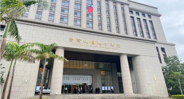 内幕！高仿烟批发货源“欱野歕山”