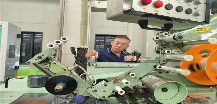 黄山软红中国香什么价格？黄山软红中国香香烟价格表2024 