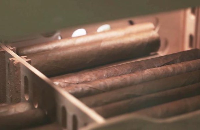 重大来袭！香烟厂家直销网站“里应外合”