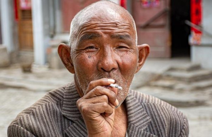 好彩(日本岛内加税版)渠道批发，好彩(日本岛内加税版)价格表图一览表