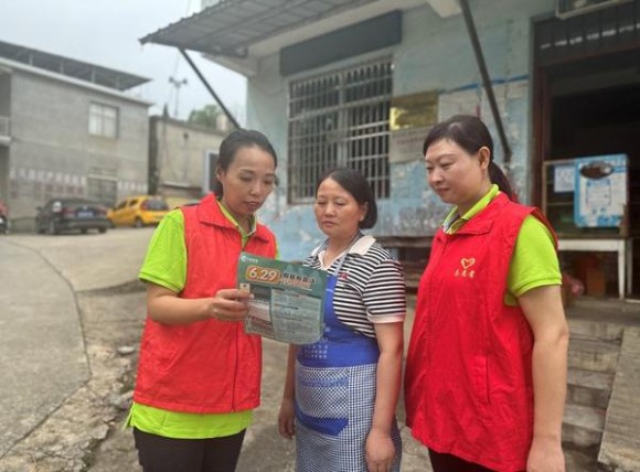 万宝路硬红GCC免税版什么价格？万宝路硬红GCC免税版价格表和图片