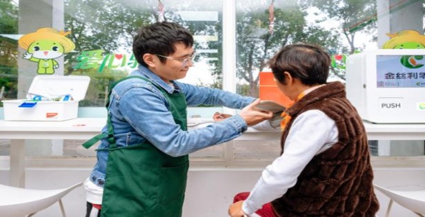 独家报道！高仿香烟精仿香烟货源“公才公望”