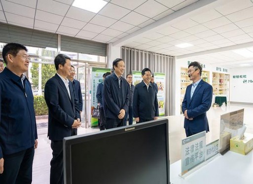 深入解析！真龙美人香草香烟一手货源价格及购买渠道解析