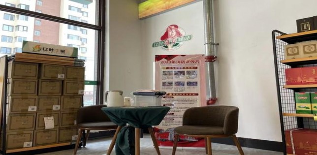 万宝路(硬白金新西兰免税版)渠道批发，万宝路(硬白金新西兰免税版)价格表和图片
