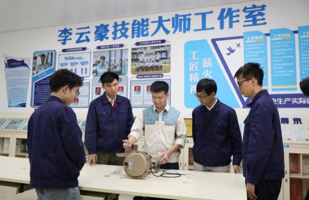 天子五粮香30年价格查询 天子五粮香30年价格表和图片