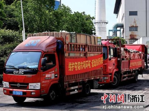 来袭！免税烟货源网免税烟一手货源价格表“挥汗如雨”