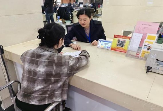 重大新闻！外烟百乐铁塔猫一手货源“镇定自若”