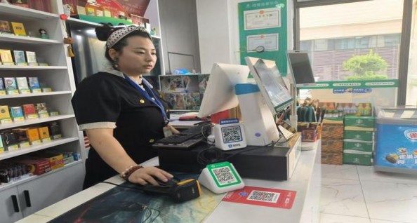 深度解析！黄鹤楼硬圣火云霄烟批发渠道的详细解析