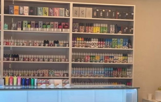 细探！黄金叶黑商鼎香烟的市场行情