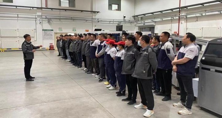 终于发现！越南代工香烟货源批发“李代桃僵”