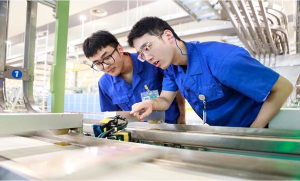 头条！2023年黄鹤楼香烟全部“百炼成钢”