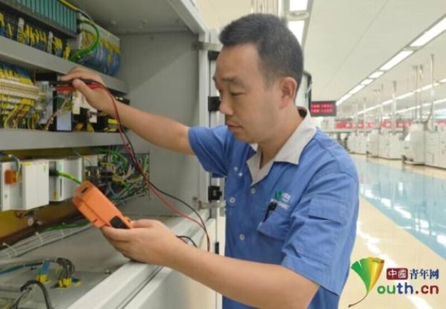 破天荒！正品渠道香烟批发商代理：一手货源渠道“狗血喷头”