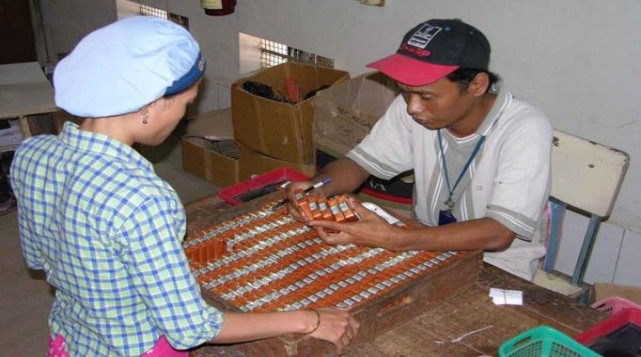 芙蓉王(匠心手作中支)图片及价格查询芙蓉王(匠心手作中支)香烟价格 