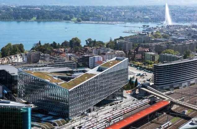 黄鹤楼(硬1916中免版)价钱批发 黄鹤楼(硬1916中免版)批发价格是多少？