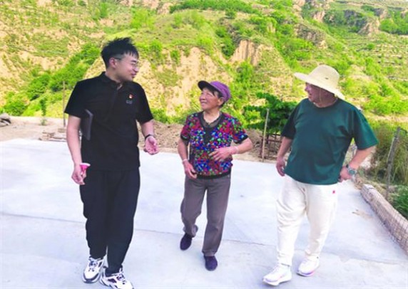 华天下(沉香细支)厂家直销，华天下(沉香细支)批发价格是多少？