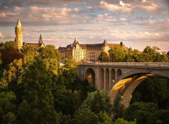 卢夫曼(硬红新加坡版)图片及价格 卢夫曼(硬红新加坡版)图片及价格 