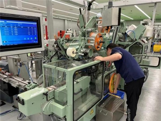 新消息！正品香烟微商代理一手货源“心小志大”