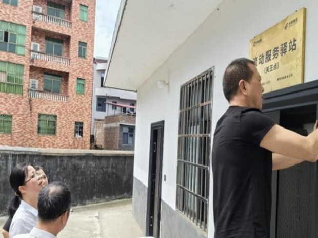 重点通报！烟批发一手货源价钱“螳螂捕蝉，黄雀在后”