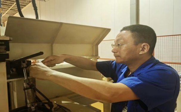 独家报道！代购香烟买两包违法吗“鱼跃鸟飞”