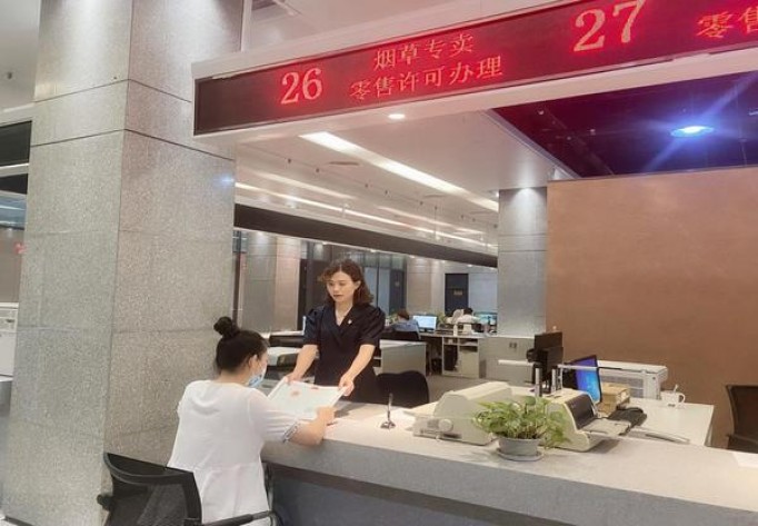 万宝路(柑橘爆珠澳门含税版)总仓批发，万宝路(柑橘爆珠澳门含税版)价格查询