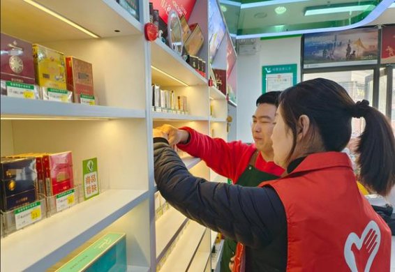 万宝路硬白金意大利免税版价格表和图片万宝路硬白金意大利免税版多少钱一包？