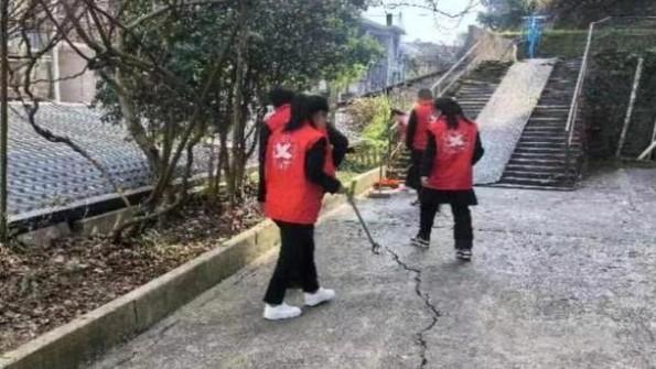 揭秘！王冠国粹名角云霄烟的进货秘密