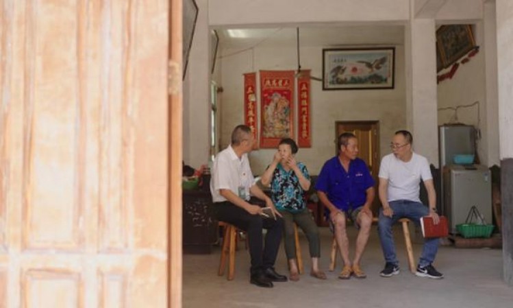 万宝路蓝莓双爆5MG迪拜免税版价格表和图片万宝路蓝莓双爆5MG迪拜免税版价格表一览 