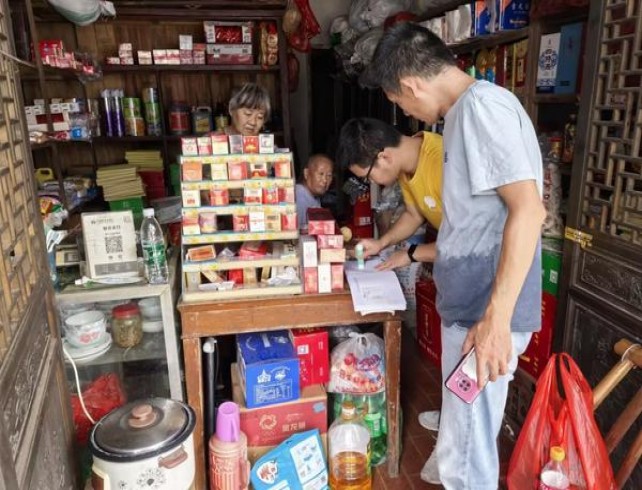 万宝路(硬绿10支装)渠道批发，万宝路(硬绿10支装)价格表和图片