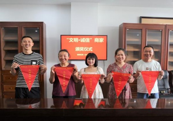 重大来袭！香烟批发代理排行：最受欢迎口感最淡雅的香烟“披荆斩棘”