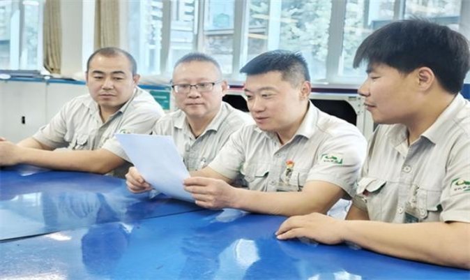 深入解析！红三环硬黄香烟的市场现状