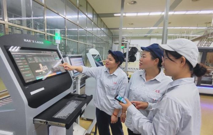 万宝路(硬红Filter14支装墨西哥版)香烟价格 万宝路(硬红Filter14支装墨西哥版)批发价格是多少？