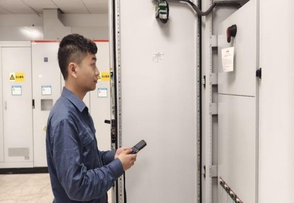 万宝路软红丹麦完税版价格查询 万宝路软红丹麦完税版多少钱一包？