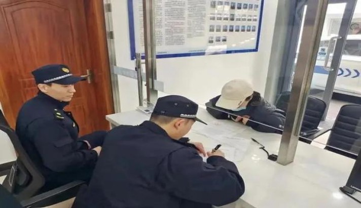 内幕！香烟批发全国货到付款买烟网正品“避实就虚”