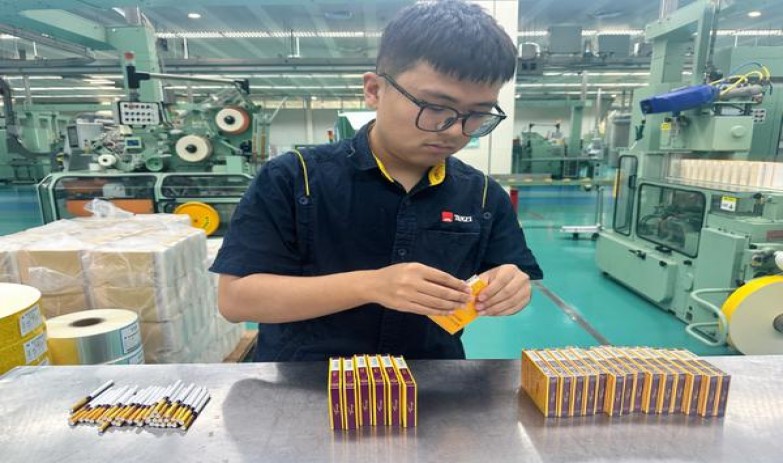 双喜(硬世纪经典)多少钱一盒2025？双喜(硬世纪经典)参数详解 