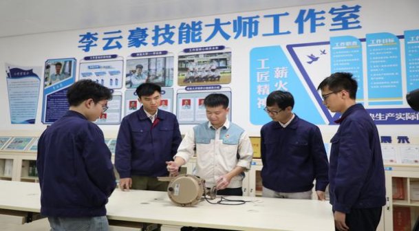 揭秘！真龙赞歌云霄烟批发渠道的详细解析